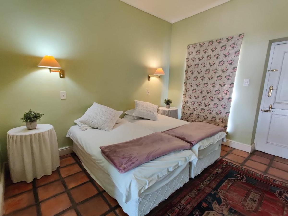 The Valley Manor Hotel Klapmuts ภายนอก รูปภาพ